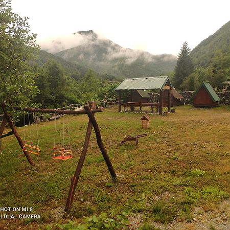 Private Accommodation Kalezic Mojkovac Δωμάτιο φωτογραφία